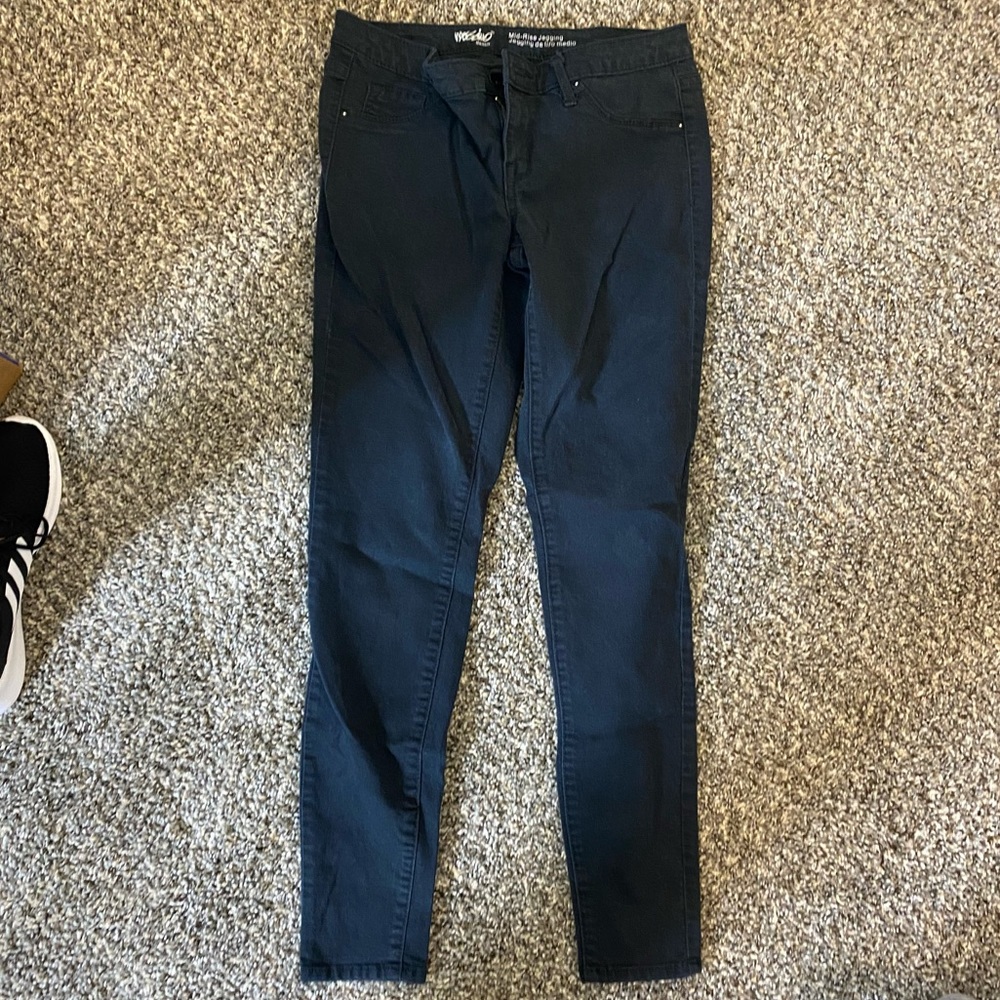 Mid rise jeggings